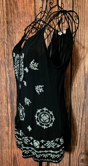 Solitaire Racer-Back Top - Picture 4 of 6